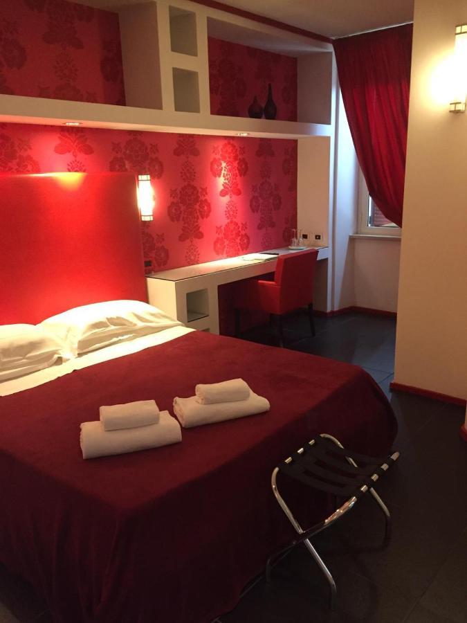 โรมา ดรีมมิ่ง สวีทส์&ลอฟท์ส์ Hotel ภายนอก รูปภาพ